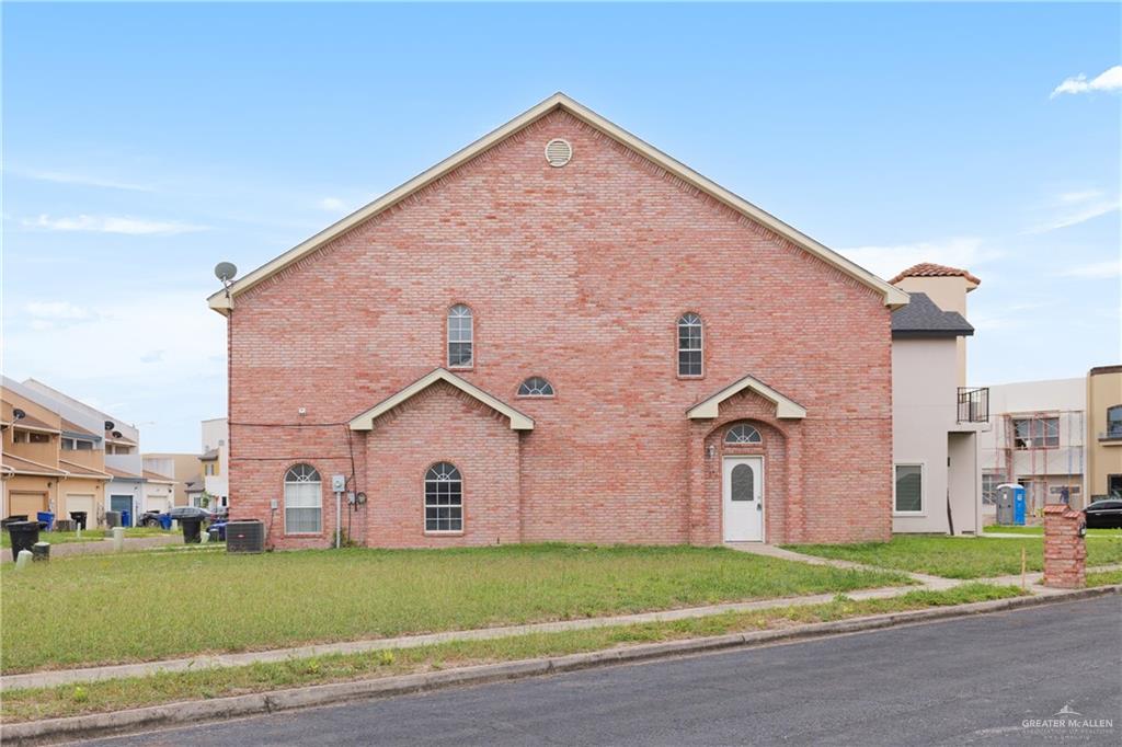 449 Quail Avenue, McAllen, Texas image 2