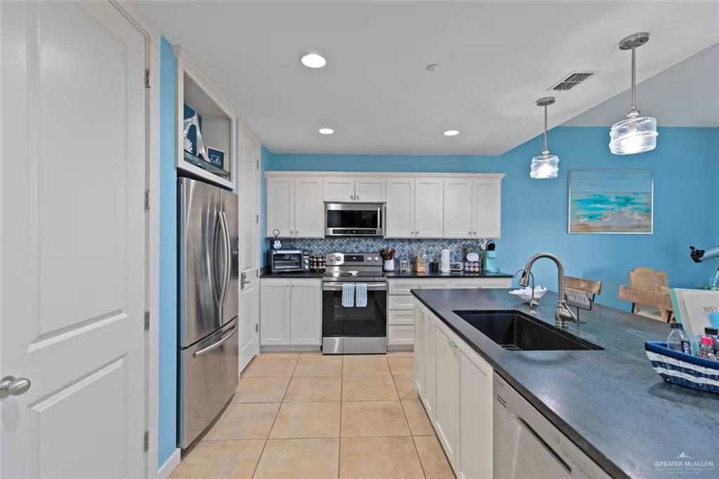 5909 Padre Boulevard 403