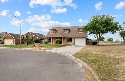 Homes For Sale - 803 S New Mexico Street<br/> Alton, TX 78573