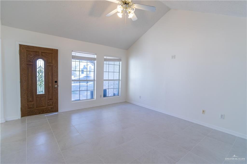 404 Chile Pequin Drive, Donna, Texas image 4