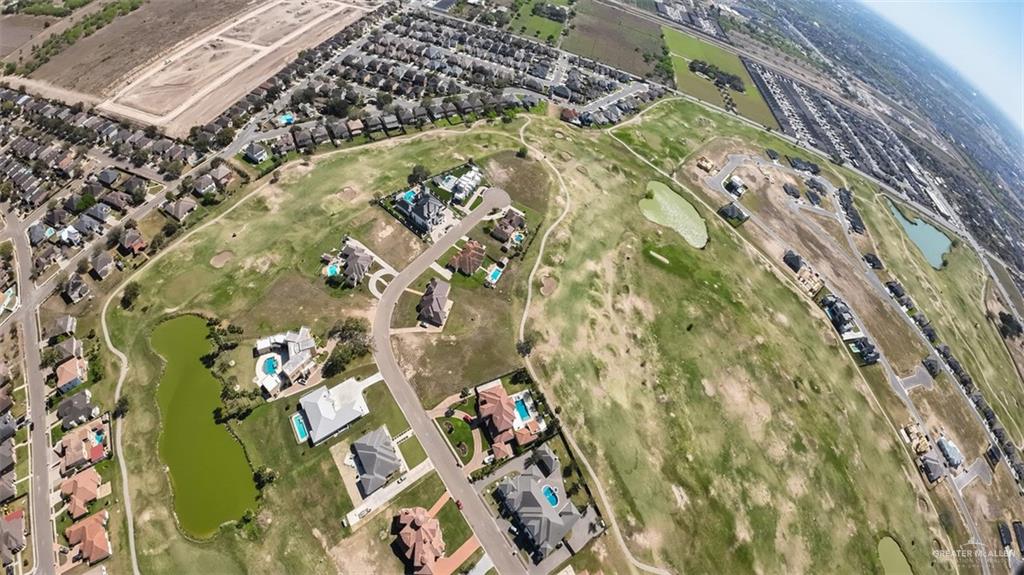 2219 Arlina Drive, Edinburg, Texas image 9