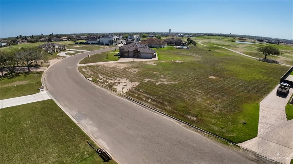 2219 Arlina Drive, Edinburg, Texas image 3