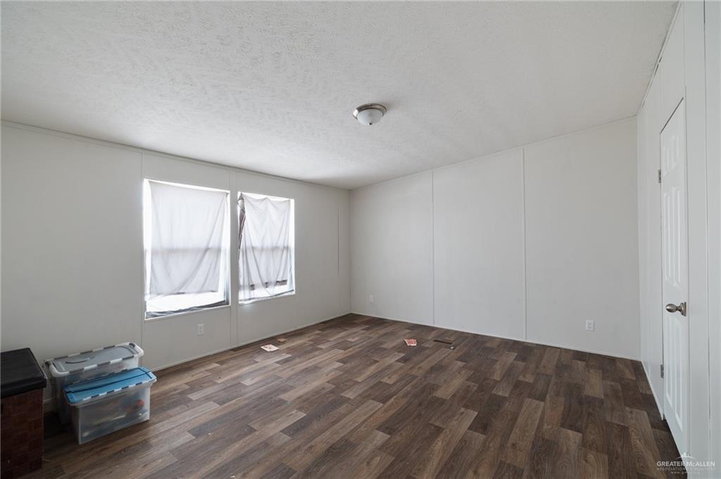 11481 Mile 1 1/2 E Street, Mercedes, Texas image 9