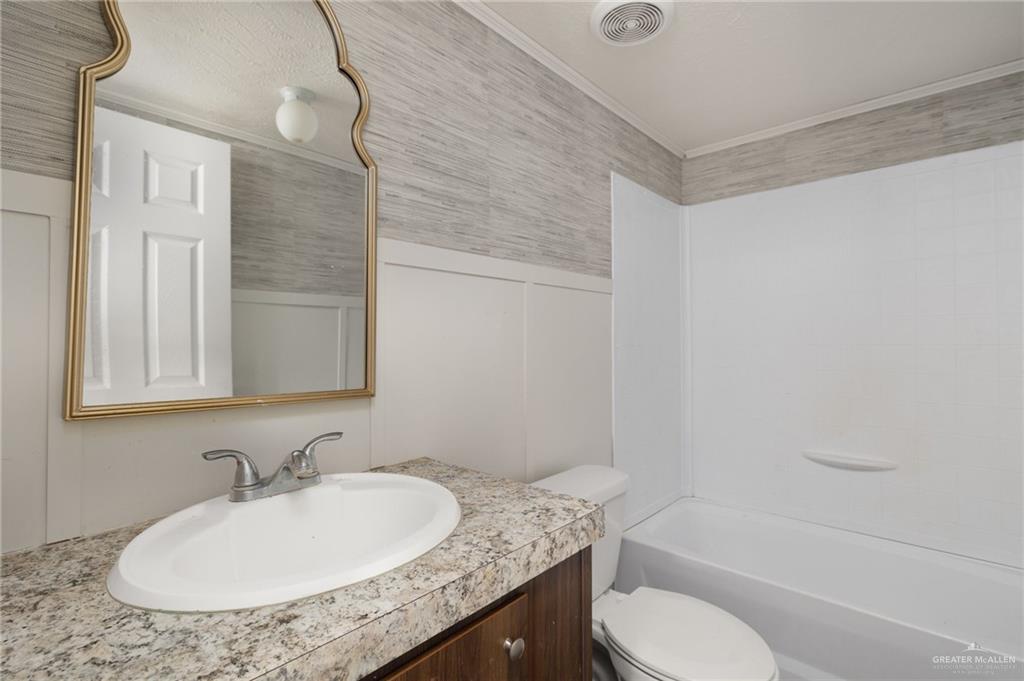 11481 Mile 1 1/2 E Street, Mercedes, Texas image 14