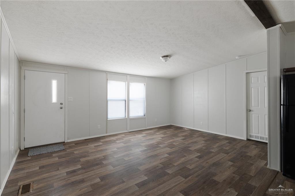 11481 Mile 1 1/2 E Street, Mercedes, Texas image 12
