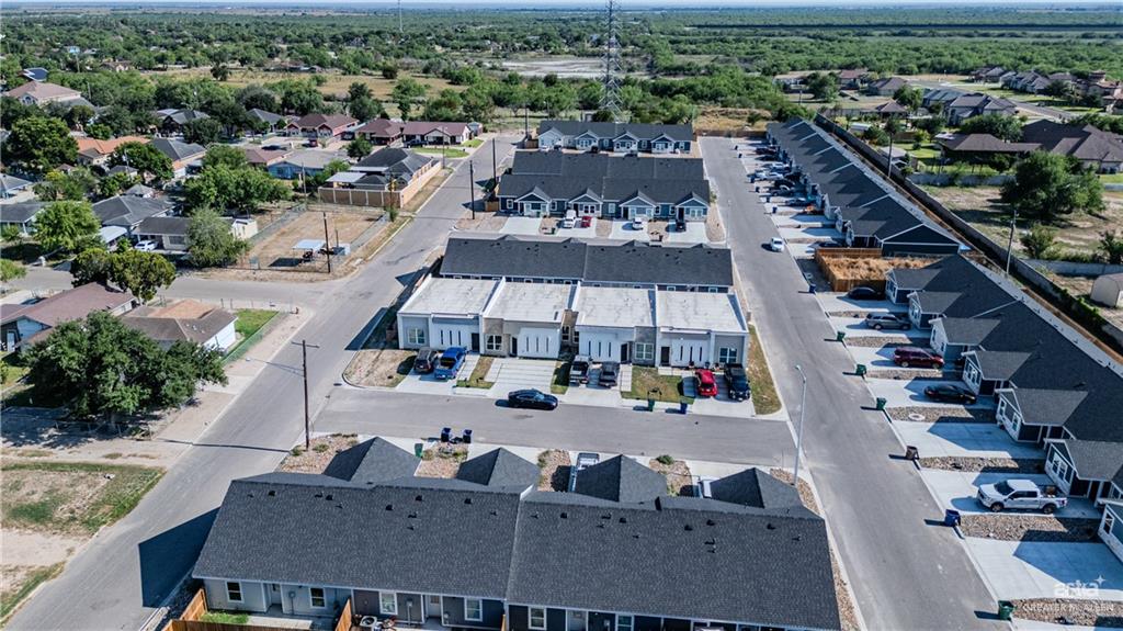 421 3 1/2 Street, La Joya, Texas image 12