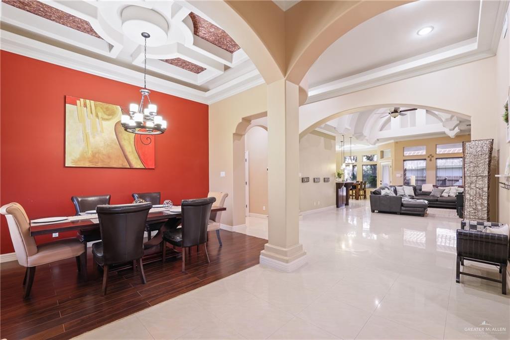 2000 Queens Avenue, McAllen, Texas image 2
