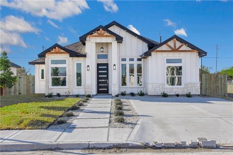 Photo of 151 E Irvine Avenue, Alamo, TX 78516 (MLS # 502477)