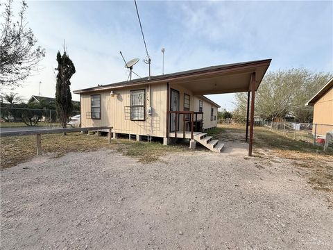 Photo of 1103 Fresno Drive, Weslaco, TX 78596 (MLS # 496258)