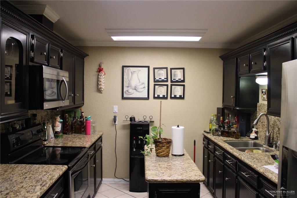 2645 Clover Drive, Brownsville, Texas image 5