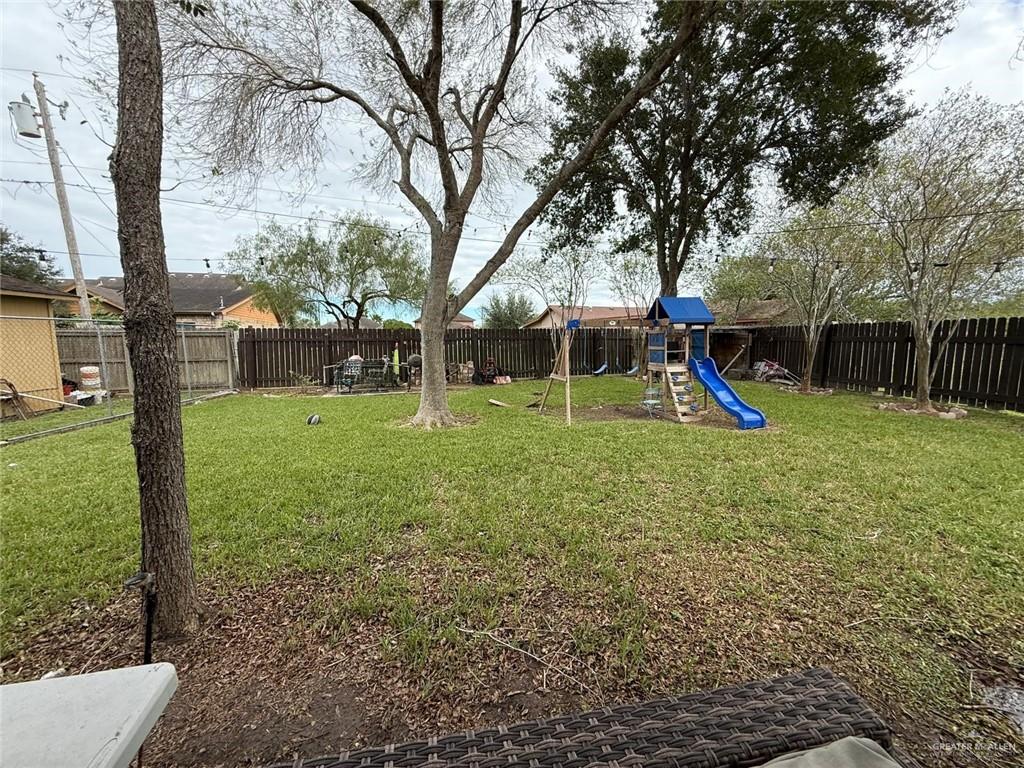 2645 Clover Drive, Brownsville, Texas image 19