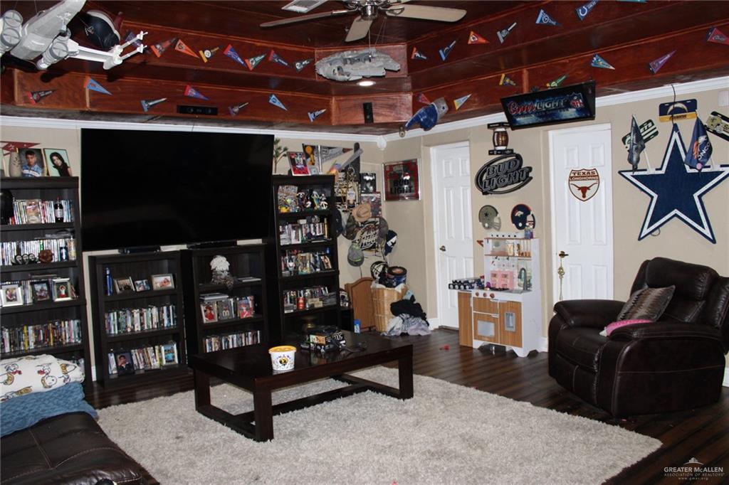 2645 Clover Drive, Brownsville, Texas image 7