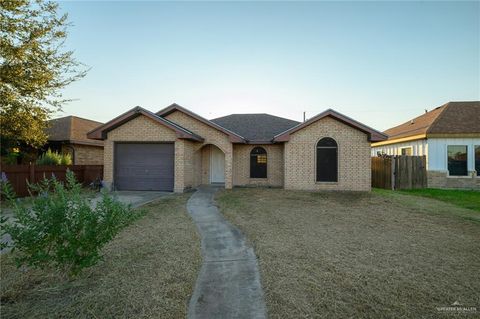 Photo of 913 Noelia Street, Elsa, TX 78538 (MLS # 482043)