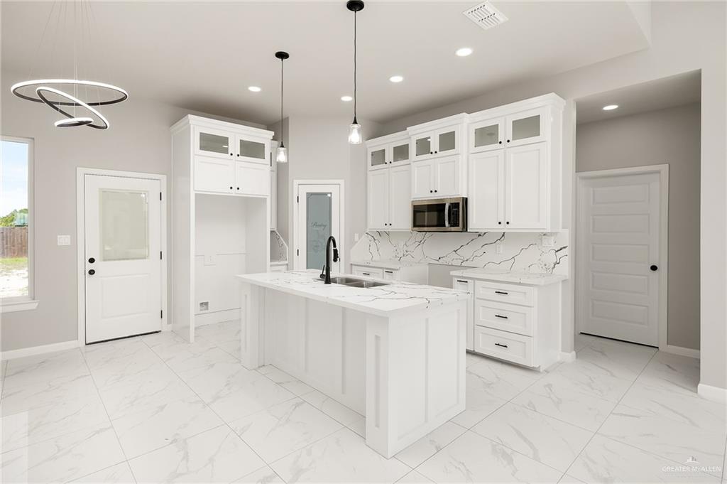 2019 Lime Street, San Juan, Texas image 7