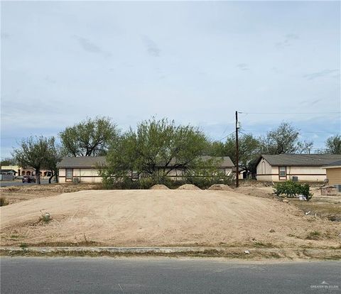 Vacant Land For Sale - 105 N Palm Drive<br/> La Joya, TX 78560