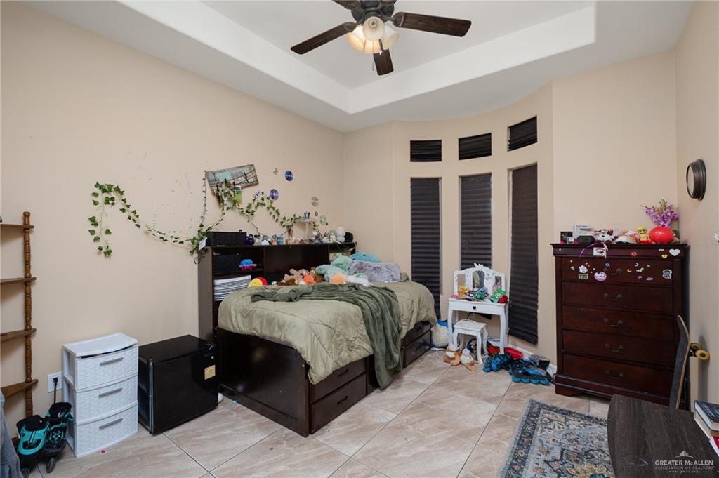 2017 Glendale Drive, Edinburg, Texas image 9