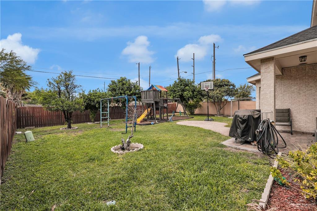 2825 Northgate Lane, McAllen, Texas image 26