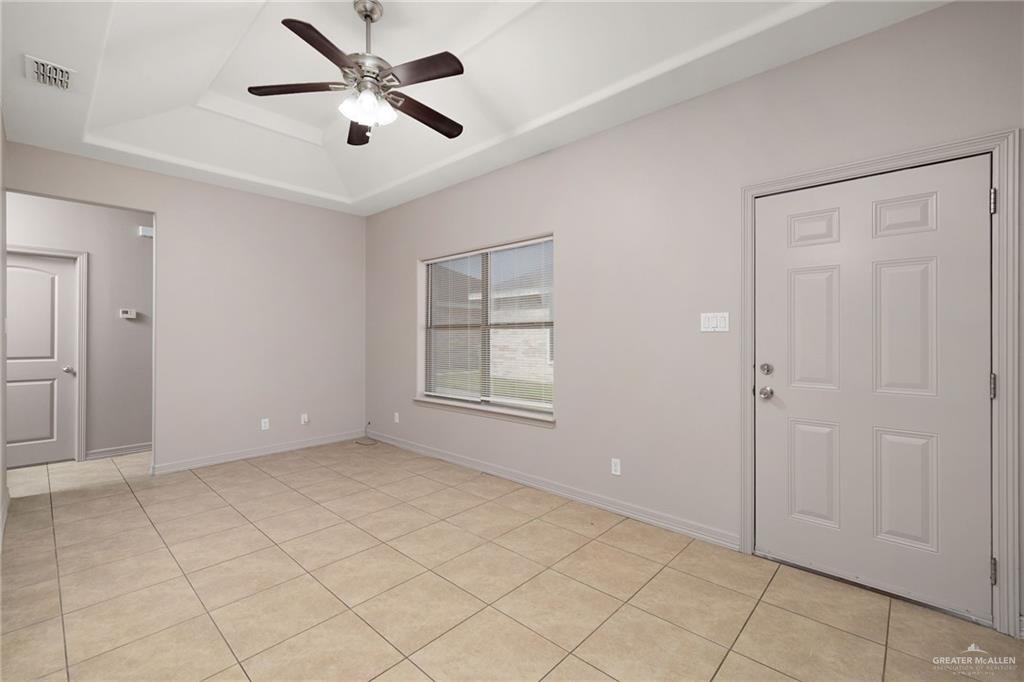 1214 Cornerstone Loop