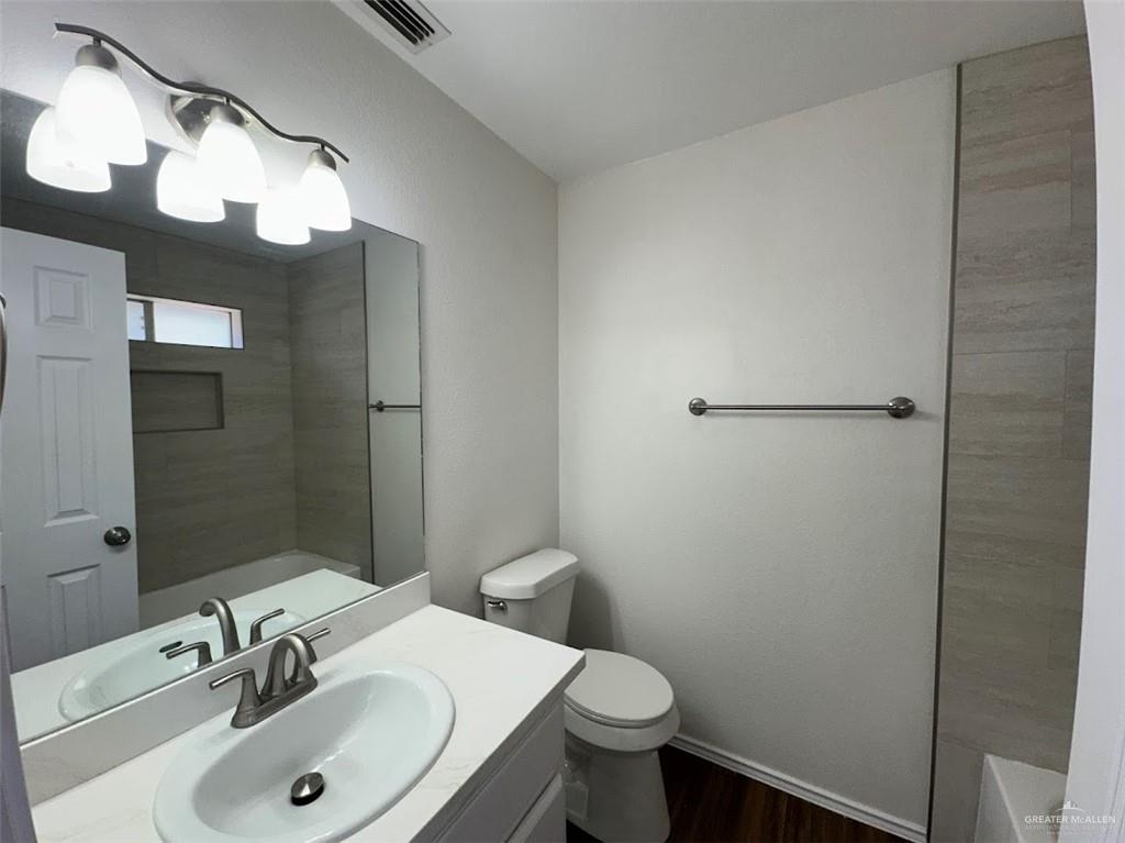 2415 Heather Avenue, Edinburg, Texas image 8