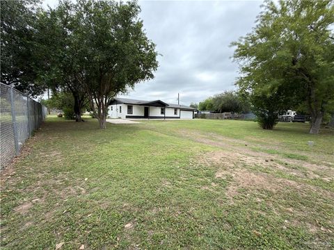 Homes For Rent - 21806 Hidalgo Street<br/> Hidalgo County, Edcouch, TX 78538