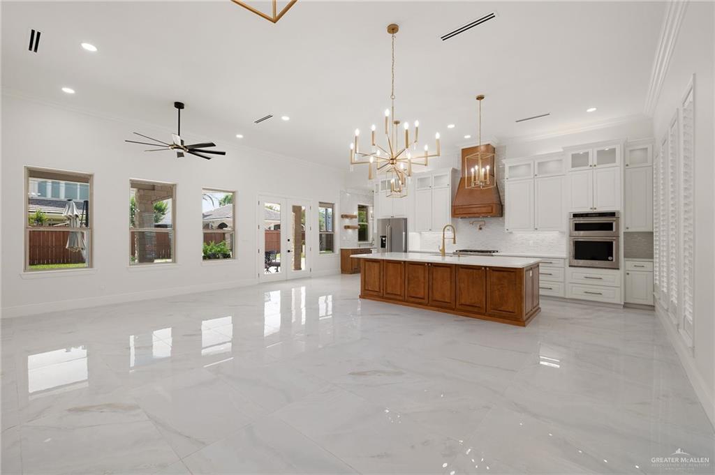 1313 Oriole Avenue, McAllen, Texas image 6
