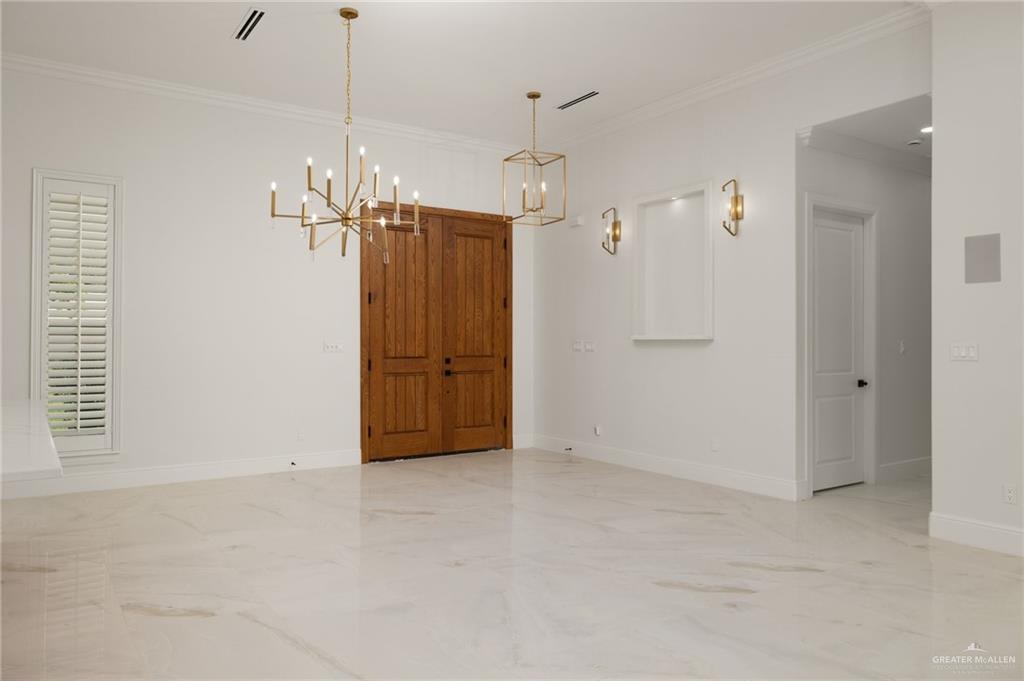 1313 Oriole Avenue, McAllen, Texas image 3