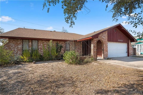 Homes For Sale - 2837 N 28 1/2 Street<br/> McAllen, TX 78501