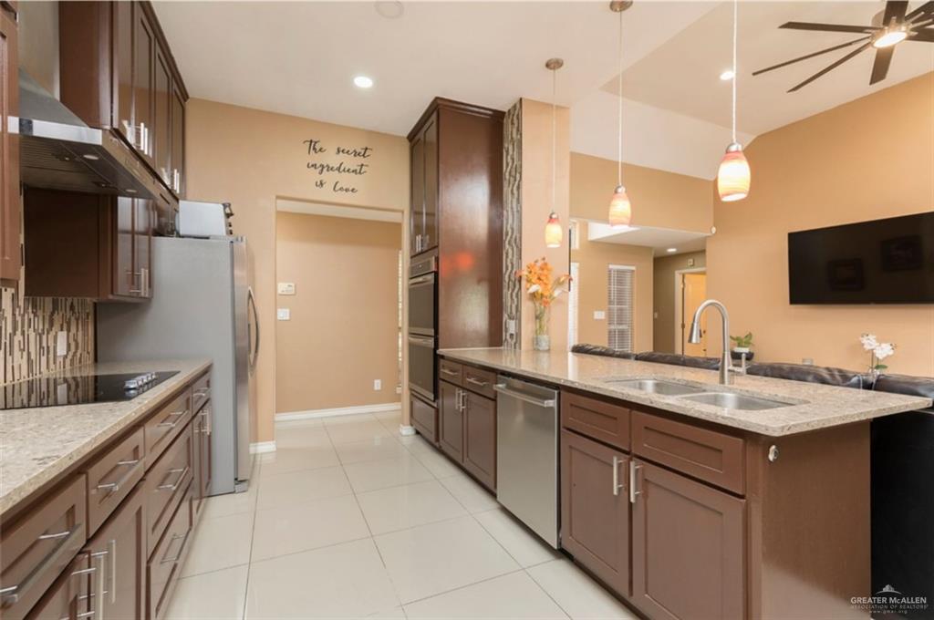 2604 Pelican Avenue, McAllen, Texas image 6
