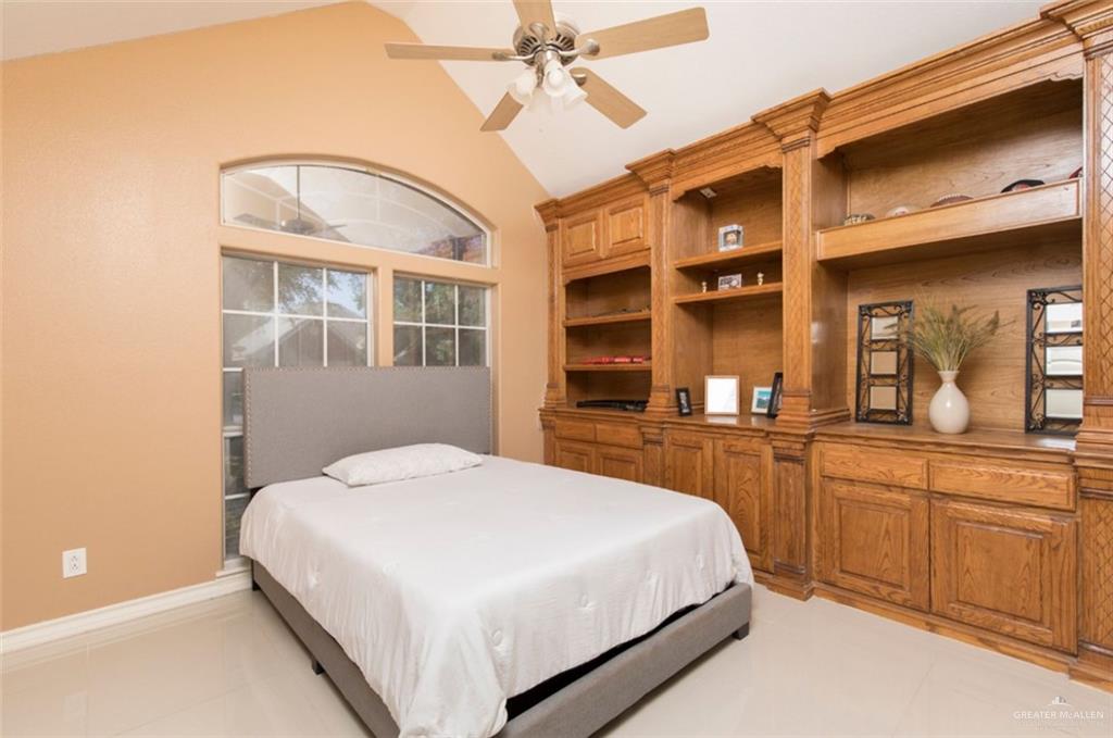 2604 Pelican Avenue, McAllen, Texas image 12