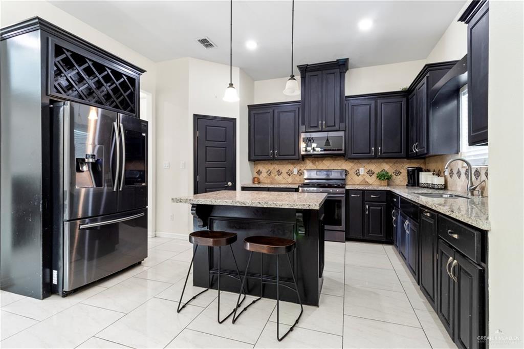 4805 Galilea Street, Edinburg, Texas image 7