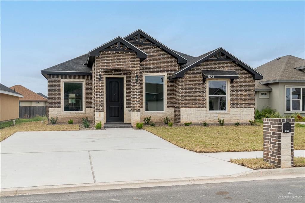 523 Pine Oak Avenue, Donna, Texas image 1