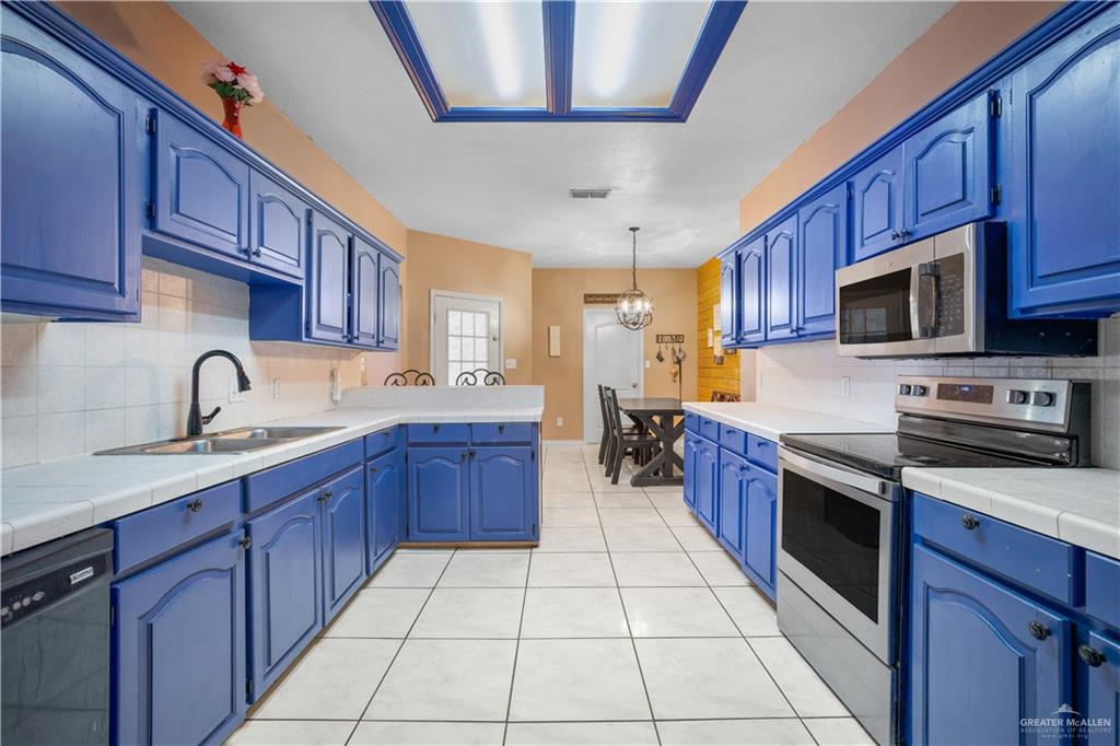 2311 Nappa Valley Drive, Mission, Texas image 11