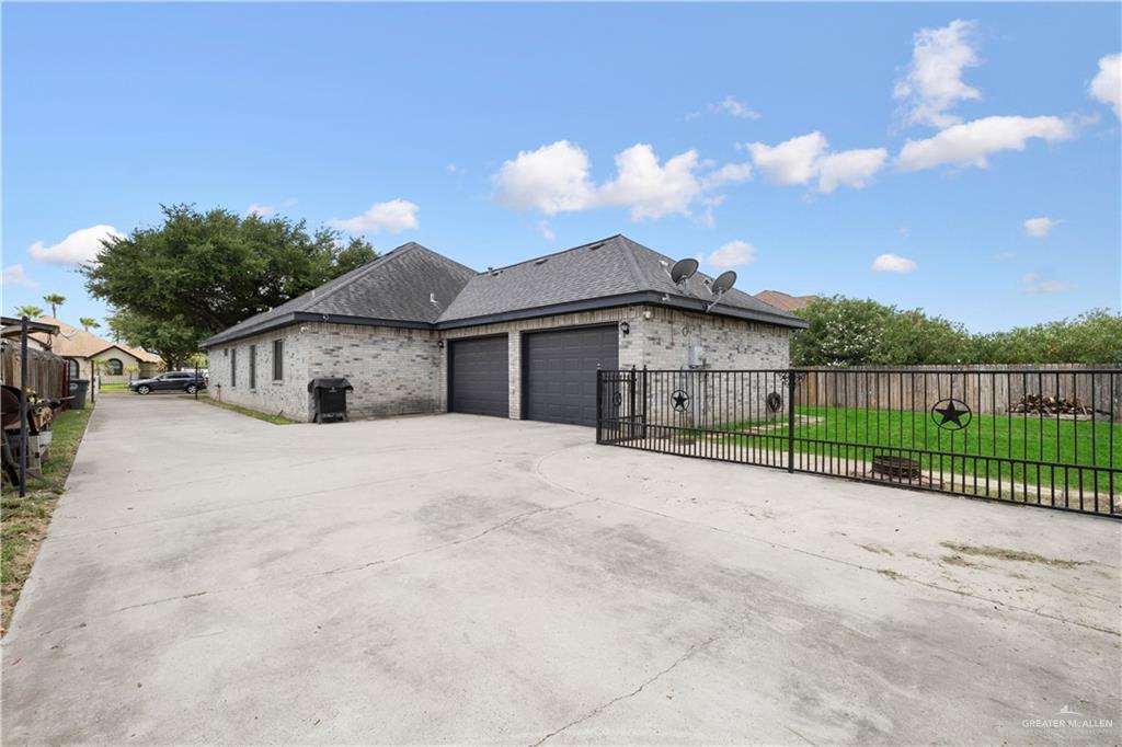 2311 Nappa Valley Drive, Mission, Texas image 32