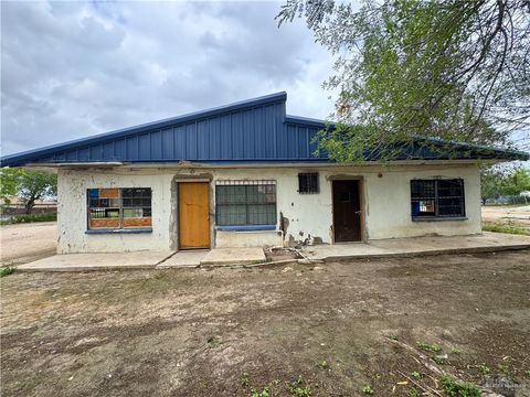 Homes For Sale - 352 West Drive<br/> Pharr, TX 78577