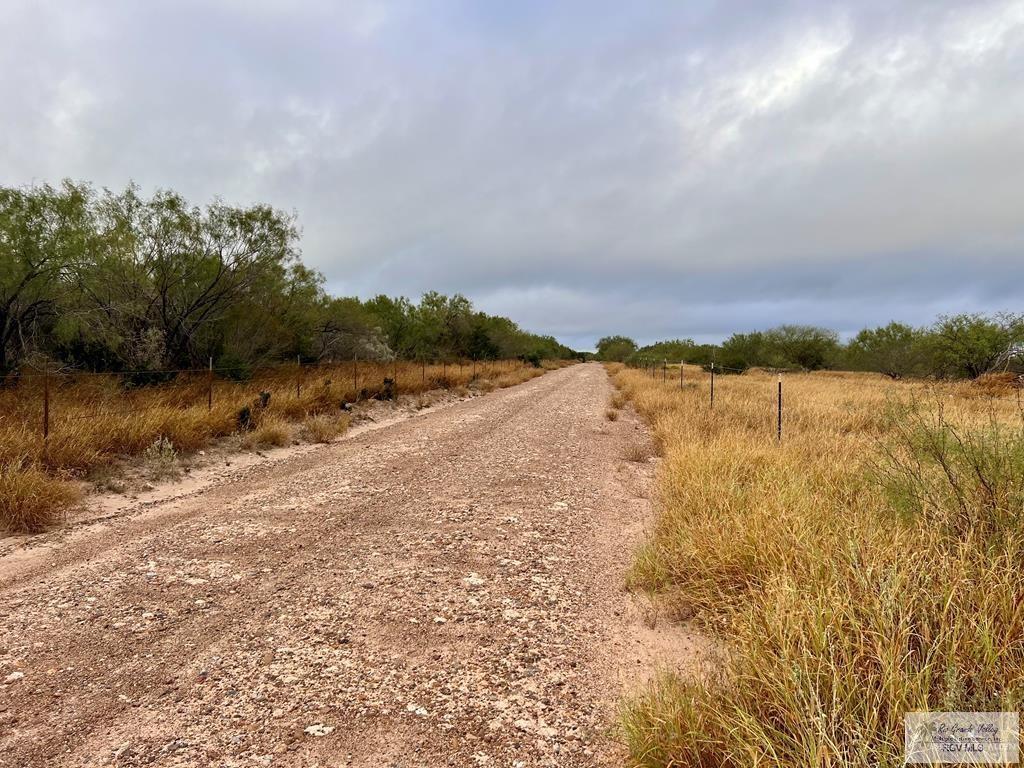 705 AC Fm 2687, Zapata, Texas image 35