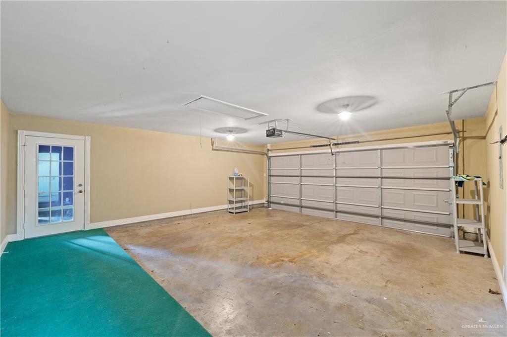 1818 Forest Lane, Weslaco, Texas image 27