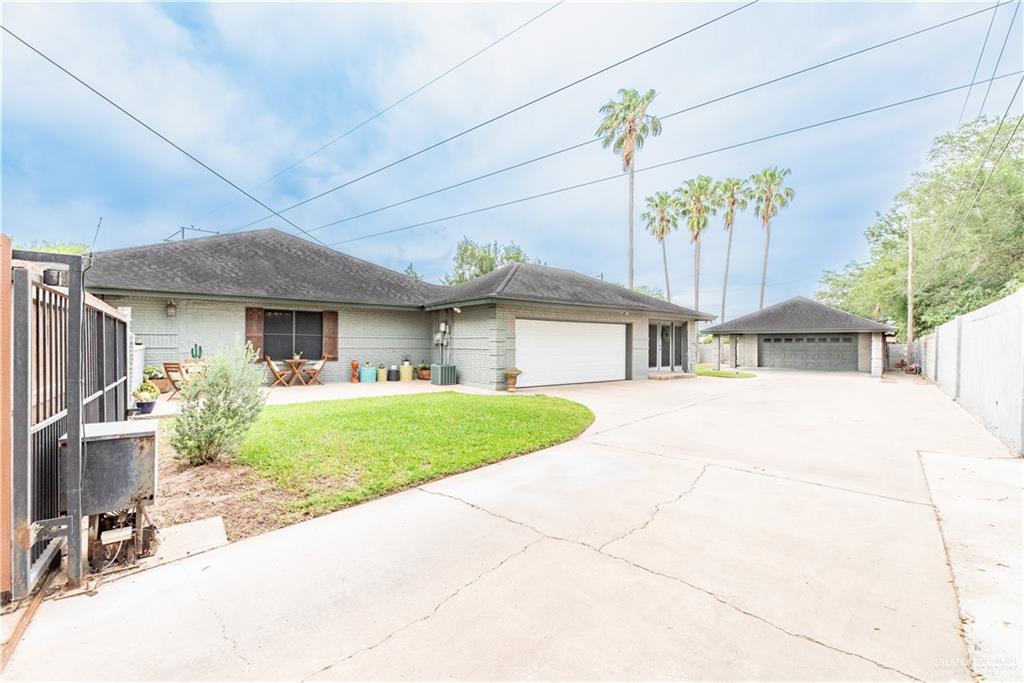 1818 Forest Lane, Weslaco, Texas image 26