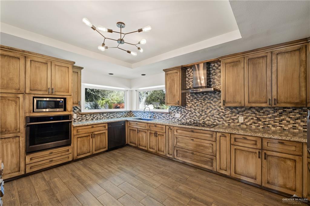 1818 Forest Lane, Weslaco, Texas image 5