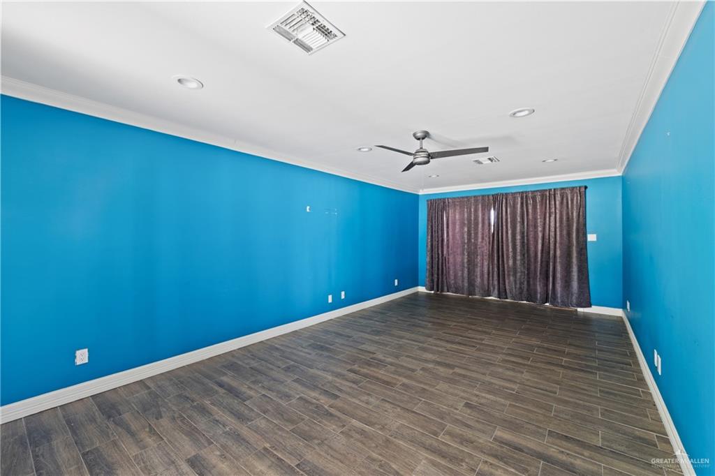 1818 Forest Lane, Weslaco, Texas image 21
