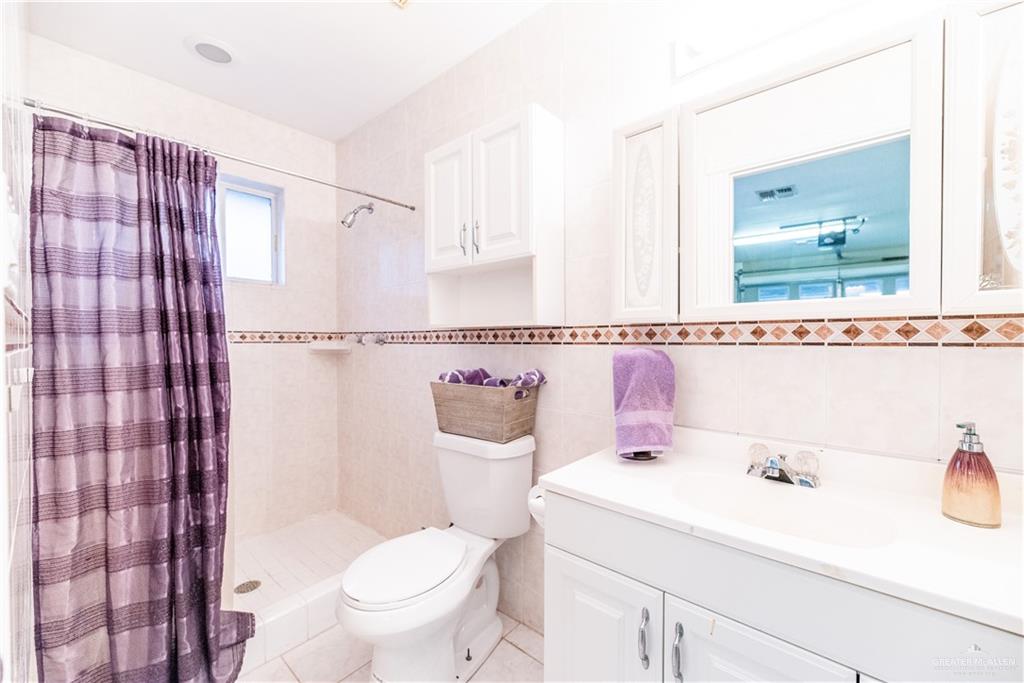 1818 Forest Lane, Weslaco, Texas image 33