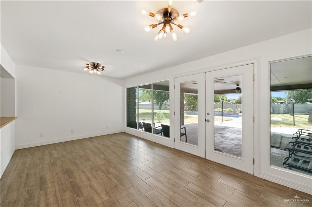 1818 Forest Lane, Weslaco, Texas image 11