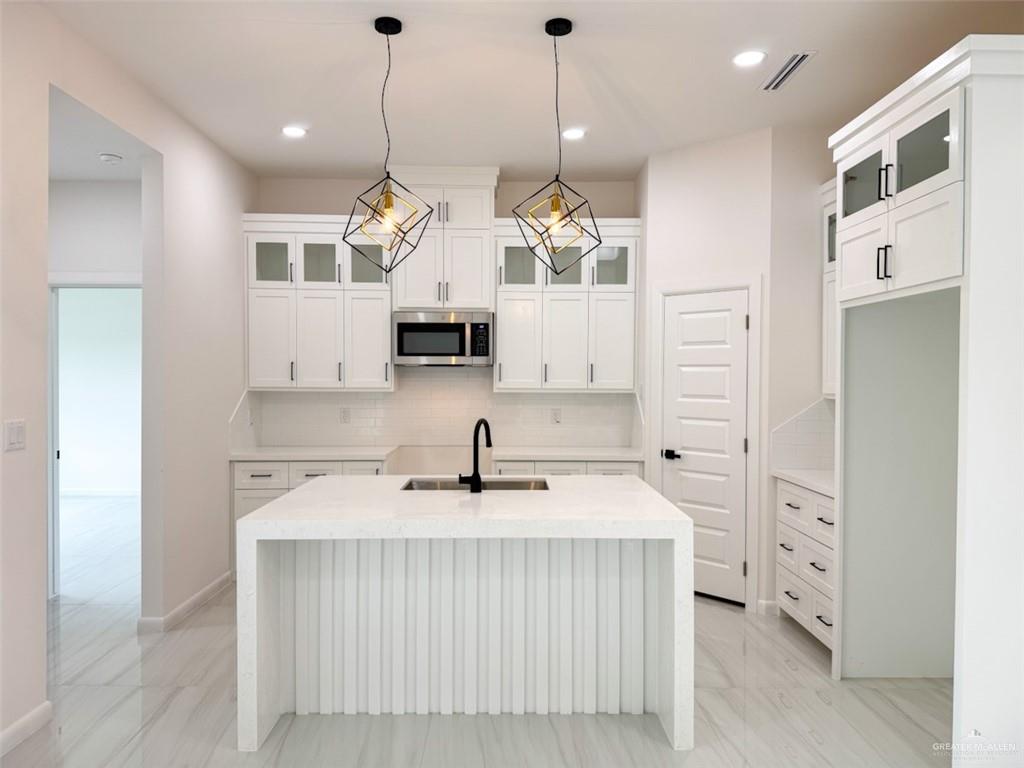 8014 N 48th Avenue, McAllen, Texas image 11