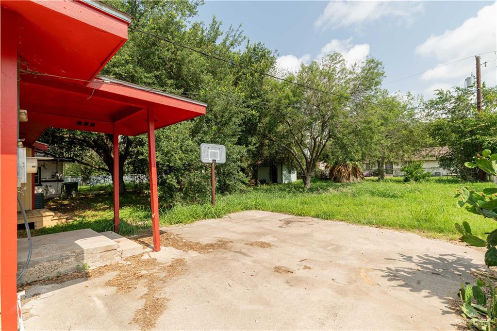 420 N Beto Garcia Drive, Weslaco, Texas image 17