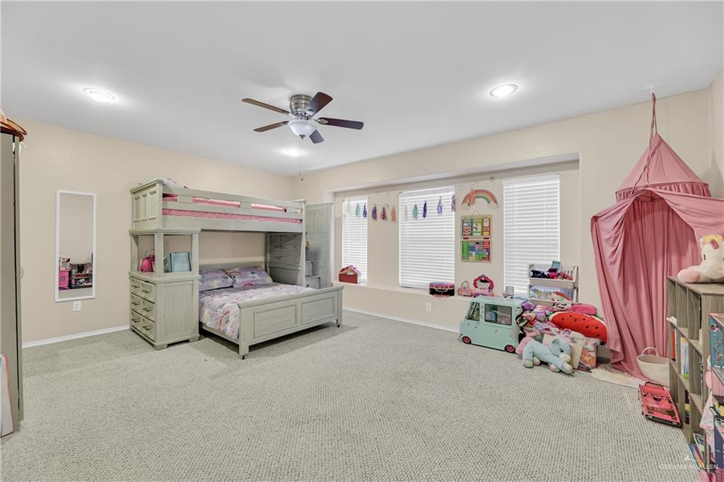 3613 Los Lagos Drive, Edinburg, Texas image 9