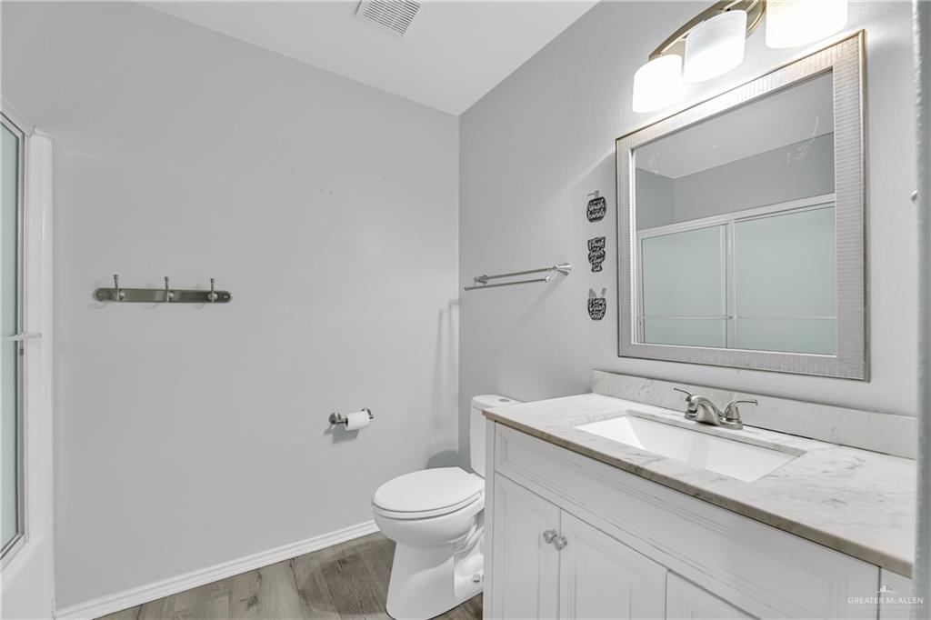 3613 Los Lagos Drive, Edinburg, Texas image 10