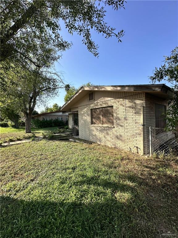 809 E 8th Street, Weslaco, Texas image 12