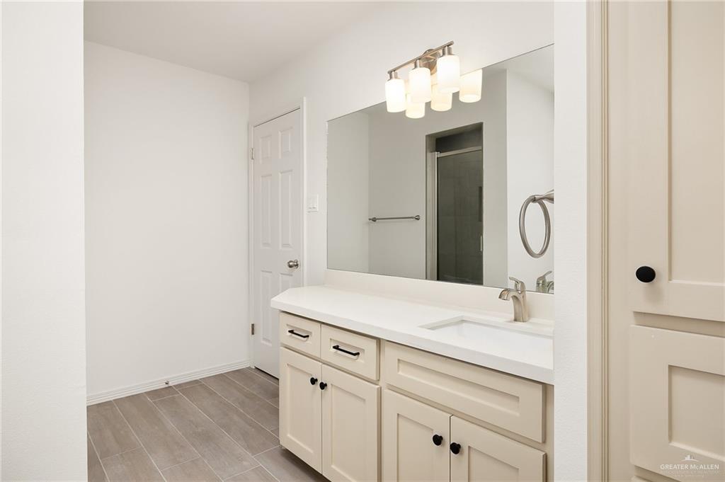 309 N 36th Lane, McAllen, Texas image 13