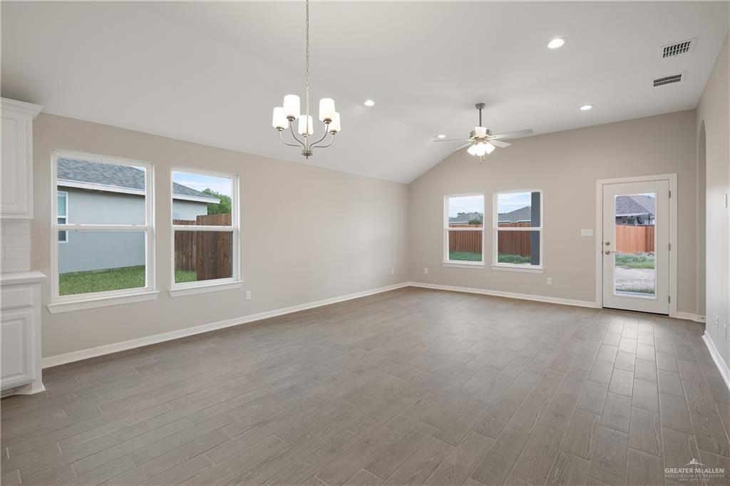 8438 N 34th Lane, McAllen, Texas image 2