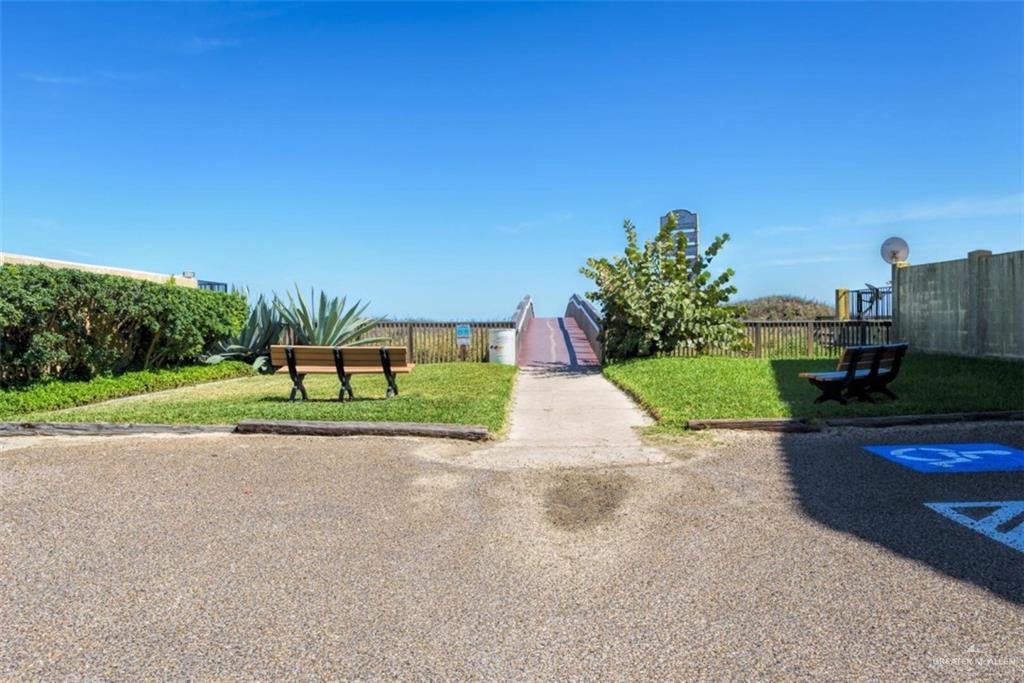 102 E Gardenia St, South Padre Island, Texas image 22