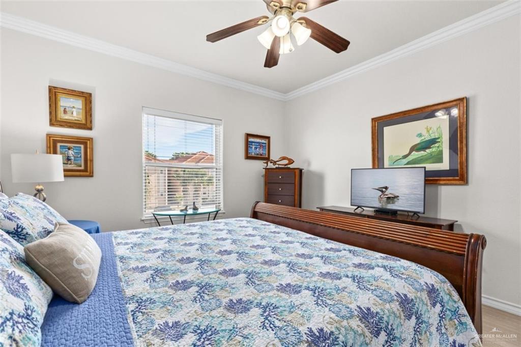102 E Gardenia St, South Padre Island, Texas image 14